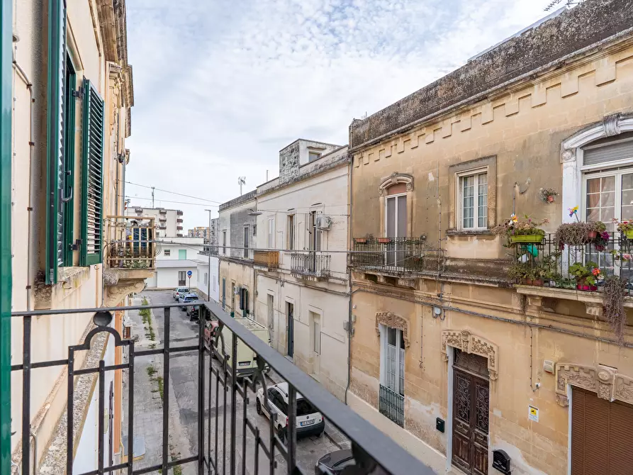 Immagine 7 di Bilocale in vendita  in Via G. Zimbalo 12 a Lecce