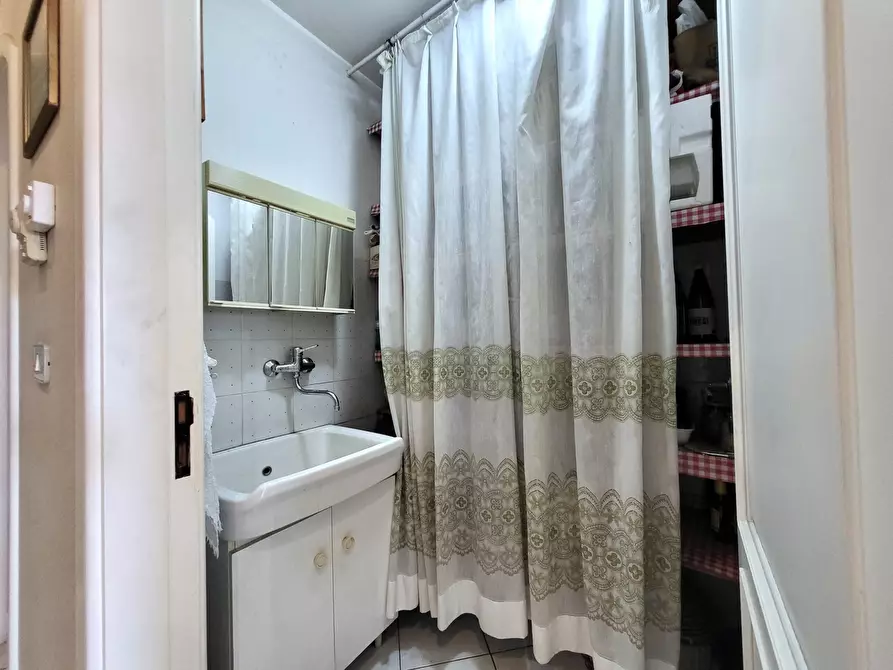 Immagine 34 di Trilocale in vendita  in Via Gaetano Donizetti 13 a Taormina