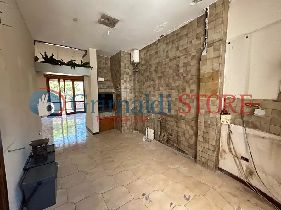 Immagine 27 di Pentalocale in vendita  in Via Giovanni Gentile 3030 a Lecce