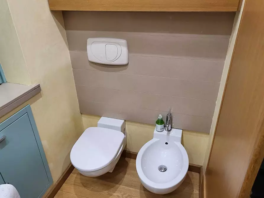 Immagine 9 di Attico in vendita  in Via Cavour 56 a Lecce