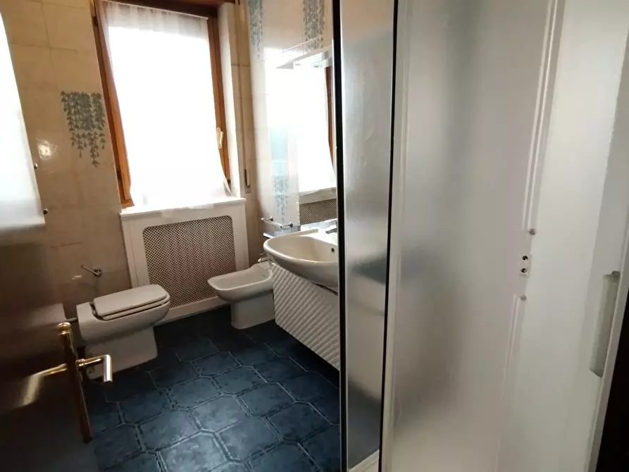 Immagine 26 di Trilocale in affitto  in Via Decembrio 25 a Milano