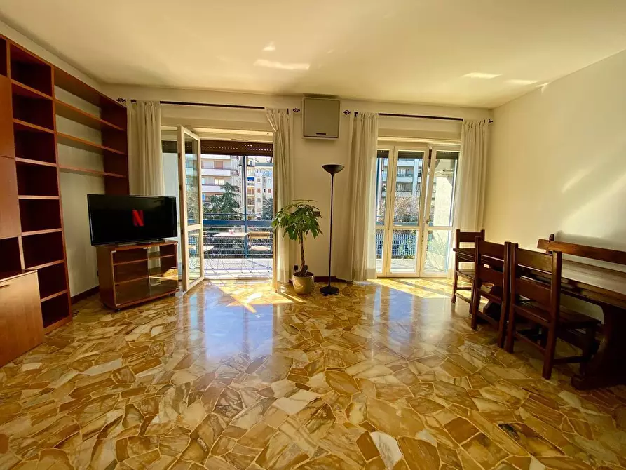 Immagine 6 di Trilocale in affitto  in Via Bronzino 6 a Milano
