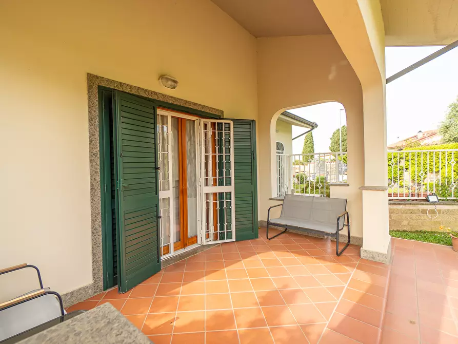 Immagine 18 di Villa in vendita  in Via Moricone a Albano Laziale