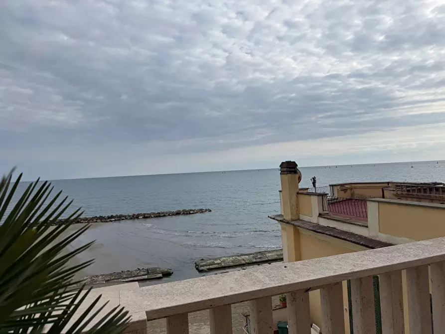 Immagine 1 di Trilocale in affitto  in Via Antonio Gramsci 84 a Nettuno