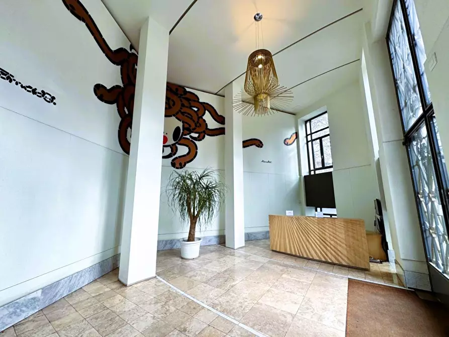 Immagine 43 di Appartamento in vendita  in Piazza Carlo Erba 6 a Milano