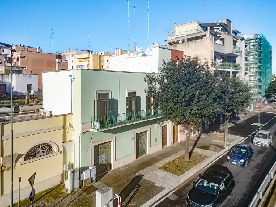 Immagine 2 di Casa indipendente in vendita  in Viale G. Leopardi 161 a Lecce
