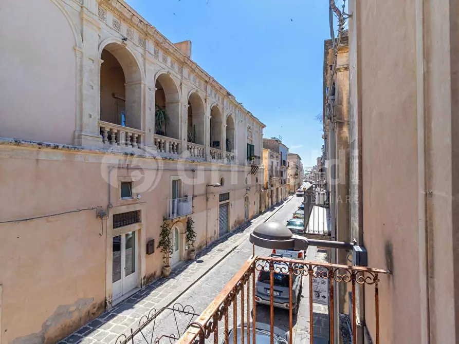 Immagine 10 di Casa indipendente in vendita  in Via Ducezio 91 a Noto