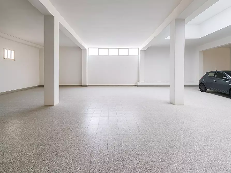 Immagine 20 di Villa in vendita  in Via Costantini 78 a Calimera