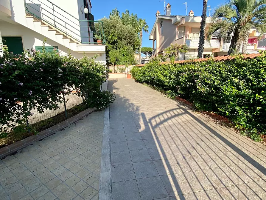 Immagine 26 di Attico in vendita  in VIA ARDEATINA 268 a Anzio
