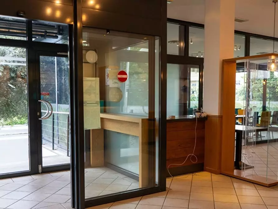 Immagine 5 di Bar / Ristorante in vendita  in Via Cantù 27/A a Cucciago