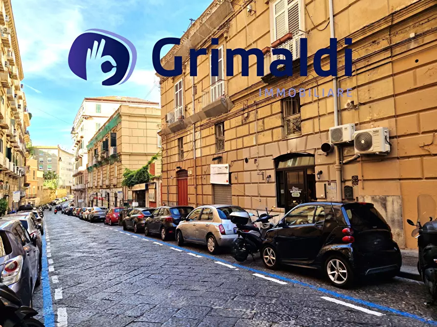 Immagine 1 di Locale commerciale in vendita  in Via Giuseppe Martucci 79 a Napoli