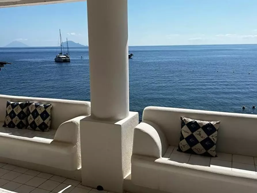 Immagine 47 di Casa indipendente in vendita  in via Umberto I 1 a Santa Marina Salina