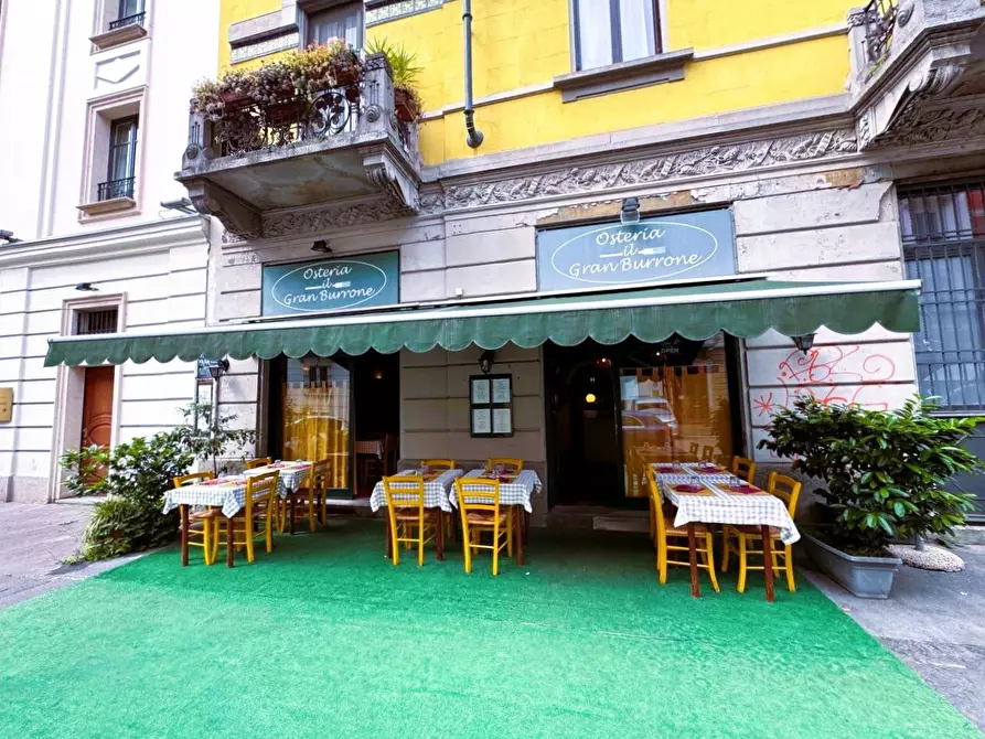 Immagine 2 di Bar / Ristorante in vendita  in Via Mantova 10 a Milano