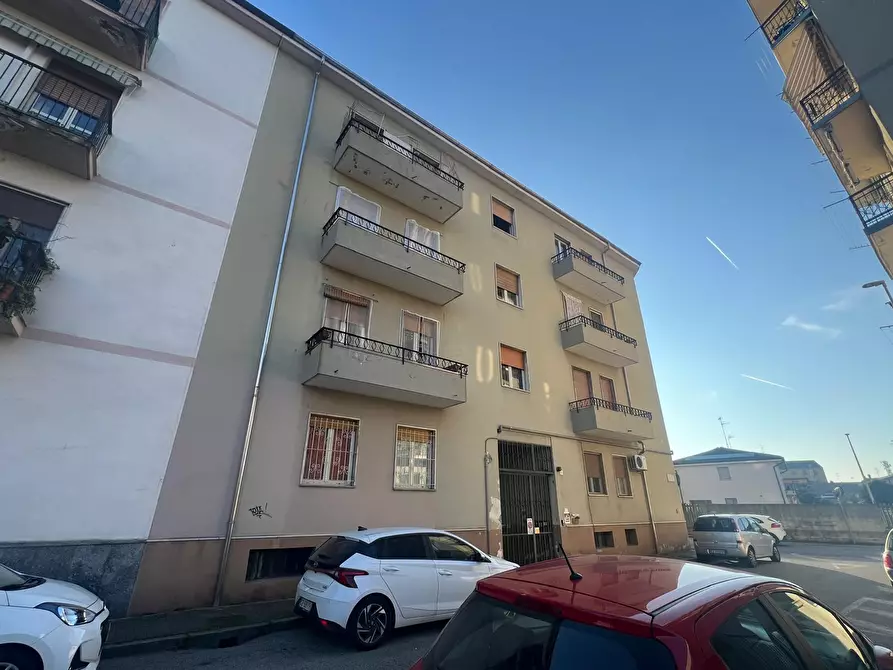 Immagine 12 di Bilocale in vendita  in Via Terracina 9 a Vercelli