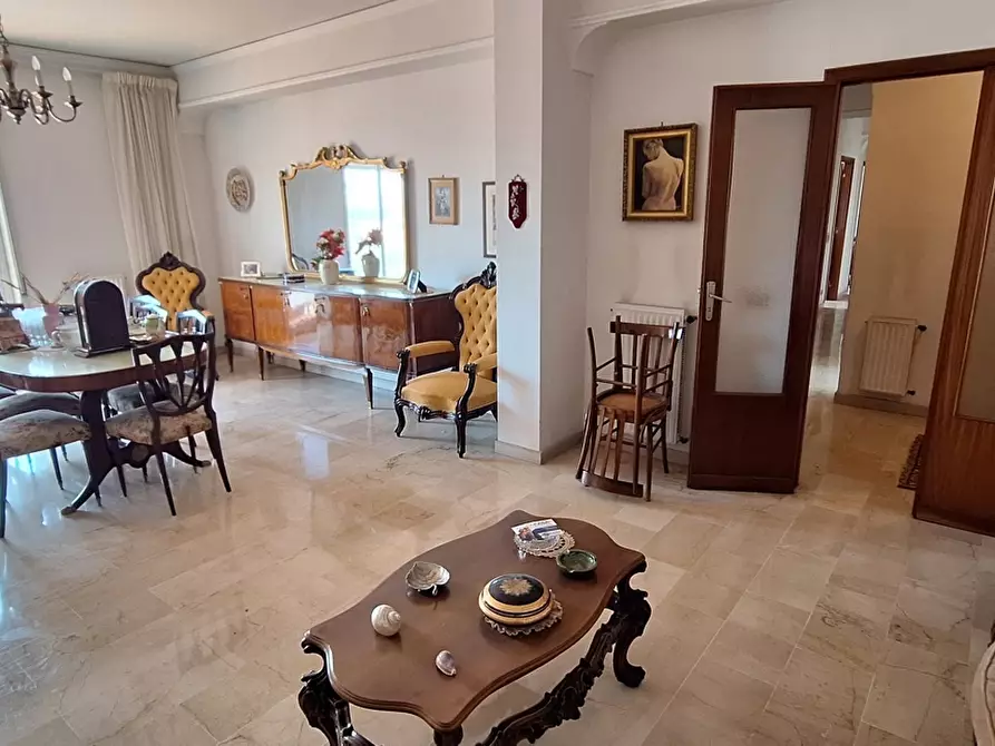 Immagine 6 di Appartamento in vendita  in Via S.Maria di Gesù Inferiore 13 a Messina