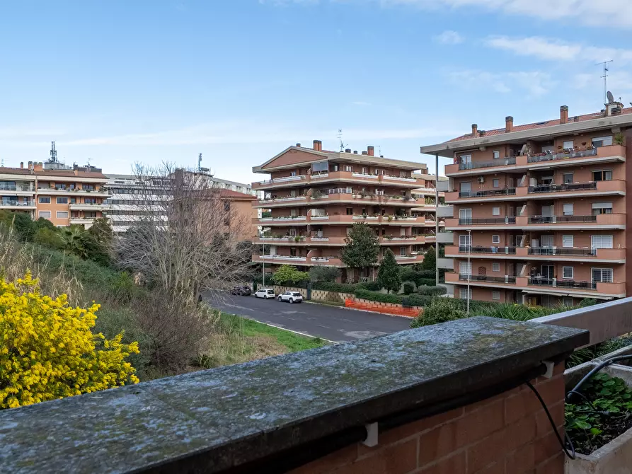 Immagine 25 di Appartamento in vendita  in Via Pietro de Francisci a Roma