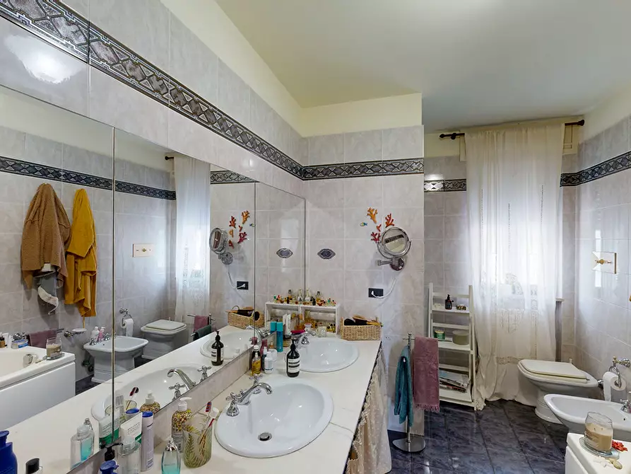 Immagine 22 di Villa in vendita  in Via Venosa 5 a Lecce