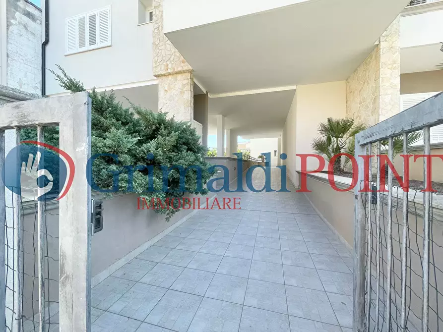 Immagine 3 di Trilocale in vendita  in Via San Nicola 21 a Lizzanello