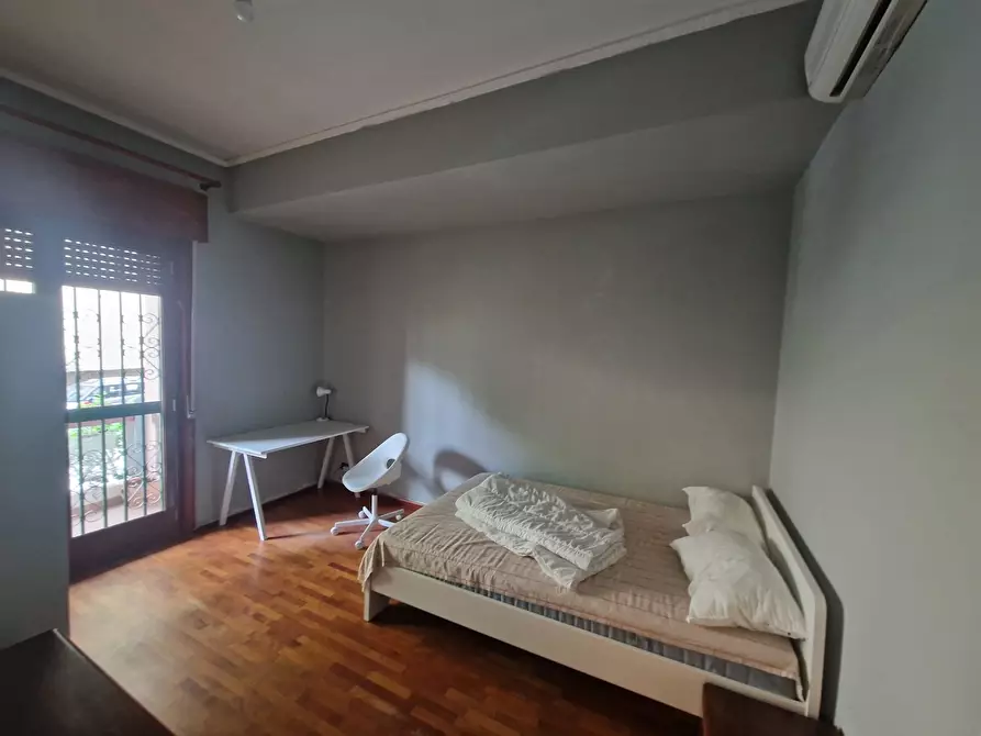 Immagine 20 di Appartamento in vendita  in Via Ducezio 36 a Messina
