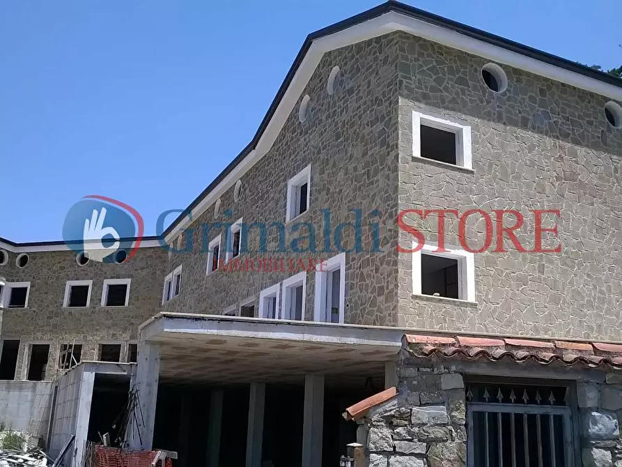 Immagine 11 di Terratetto in vendita  in Vicolo Piazza 72 a San Mauro Cilento