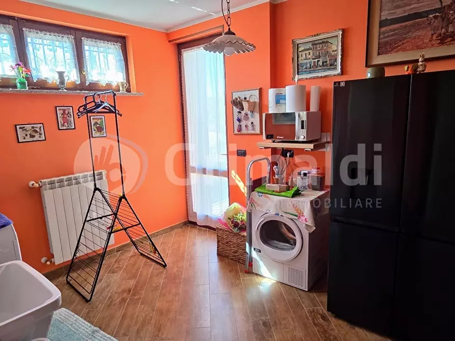 Immagine 39 di Villa in vendita  in Via Giovanni Antonio Comissetti 1 a Pezzana