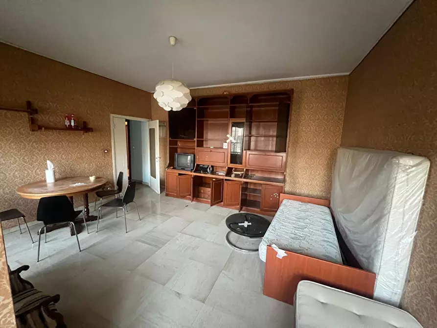 Immagine 3 di Bilocale in vendita  in Via Dante Alighieri 59 a Vercelli