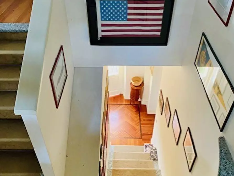 Immagine 16 di Appartamento in vendita  in Via della Noce 116 a Alzate Brianza