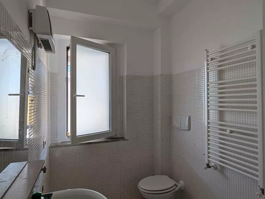 Immagine 10 di Casa indipendente in vendita  in Viale Roma 210 a Anzio