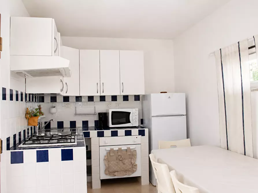 Immagine 3 di Casa indipendente in vendita  in Via Mario Rapisardi a Ostuni