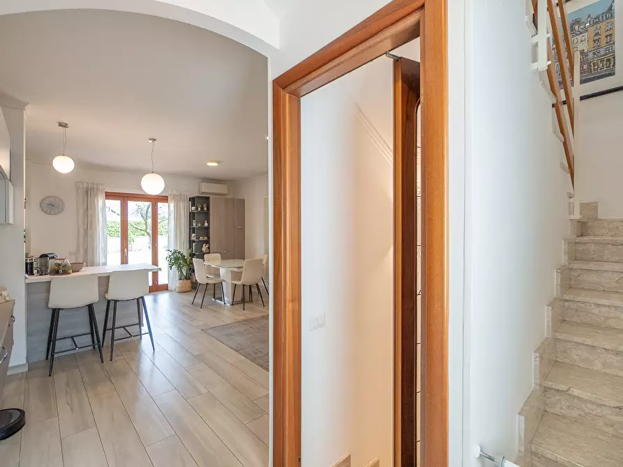 Immagine 98 di Villa in vendita  in Via Moricone a Albano Laziale