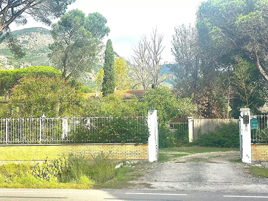 Immagine 4 di Appartamento in vendita  in Via Flacca 123 a Fondi