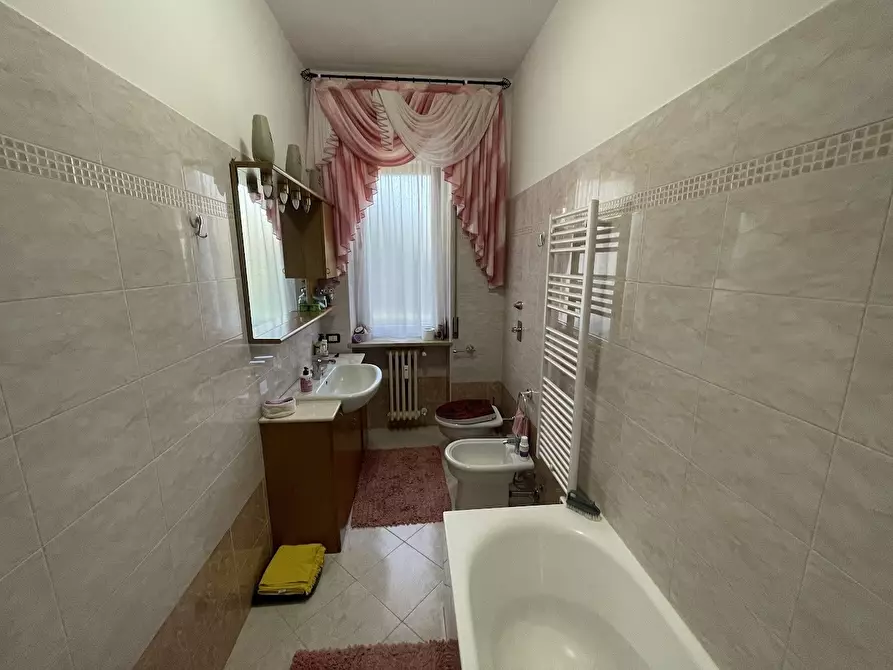Immagine 11 di Appartamento in vendita  in Via Isonzo 6 a Novara