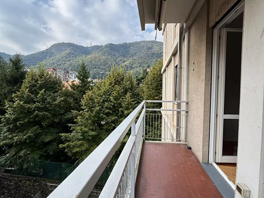 Immagine 9 di Quadrilocale in affitto  in Viale Varese 81 a Como