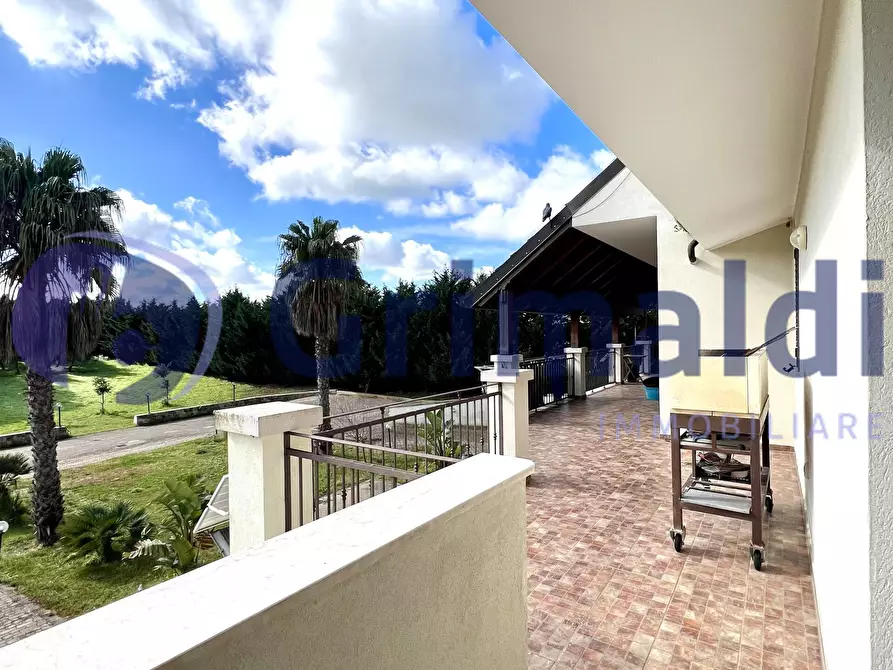 Immagine 36 di Villa in vendita  in Strada I Nucleo Erchie Piccola 10 a Lizzanello