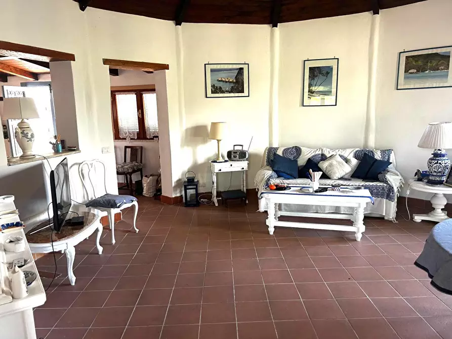 Immagine 4 di Villa in vendita  in Via Giacomo Leopardi 63 a San Felice Circeo