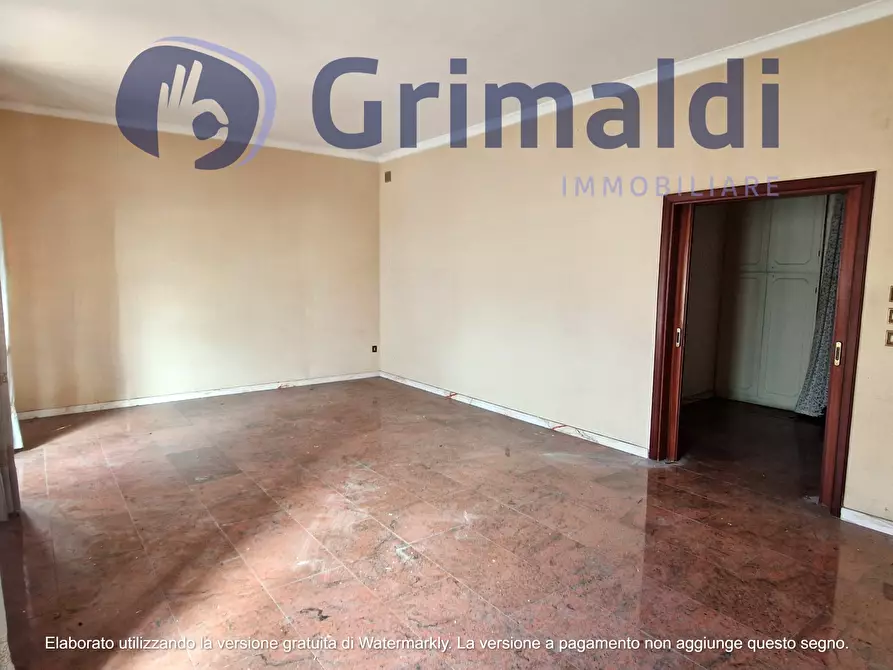 Immagine 5 di Pentalocale in vendita  in Via Michelangelo Schipa 91 a Napoli