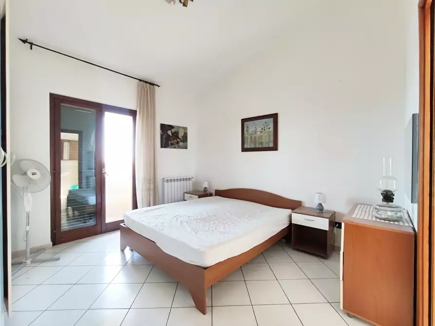 Immagine 15 di Trilocale in vendita  in Via Etna 10/d a Aprilia