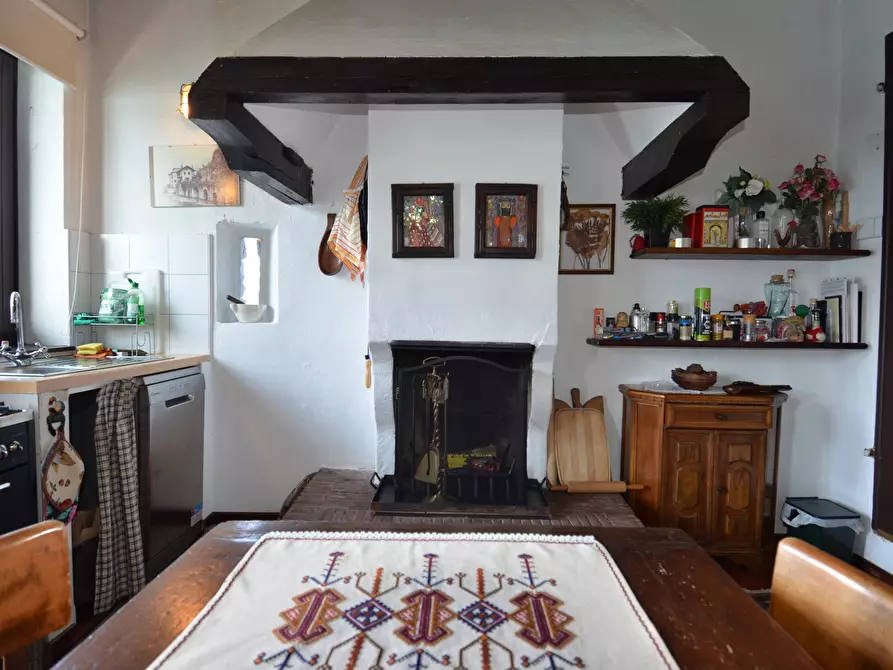 Immagine 5 di Casa indipendente in affitto  in Viale Geno 16 a Como