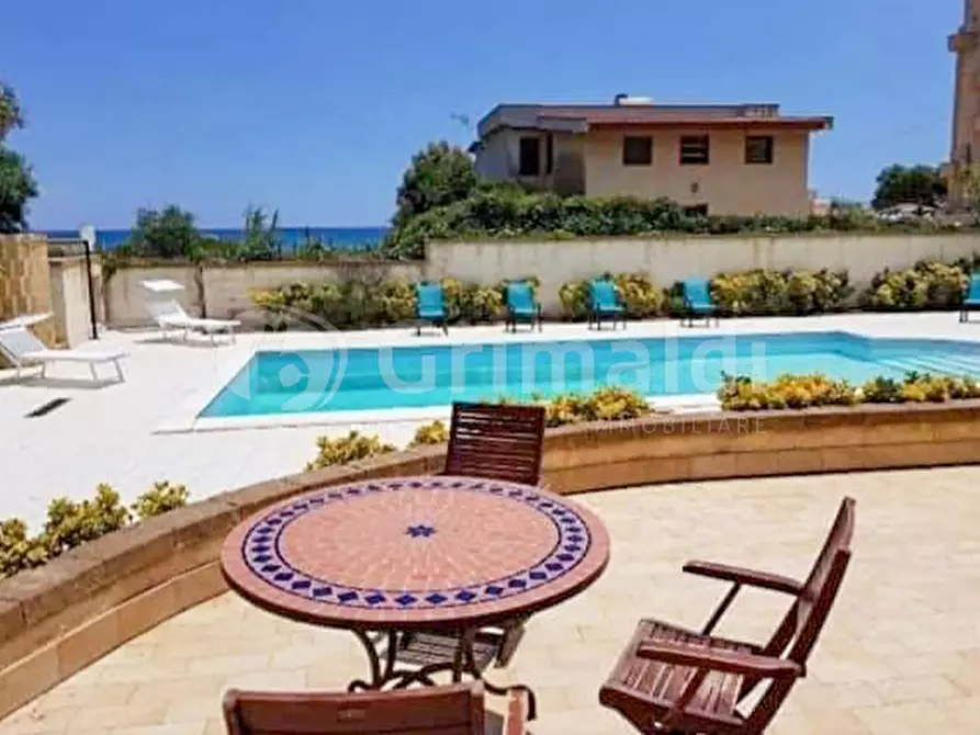 Immagine 1 di Villa in vendita  in Lido di Noto SP59 1 a Noto