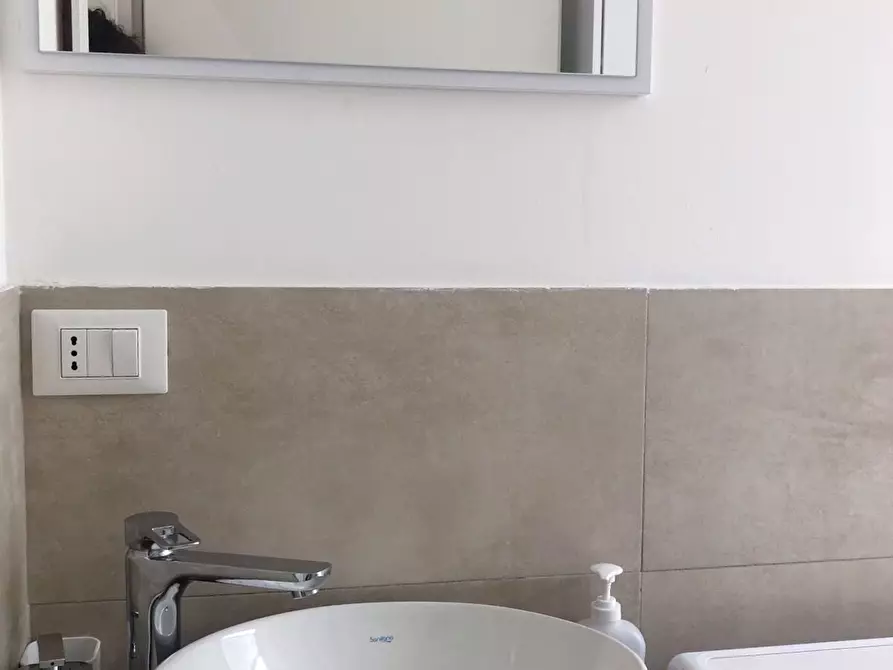 Immagine 14 di Appartamento in affitto  in Via Borgo Vico 126 a Como