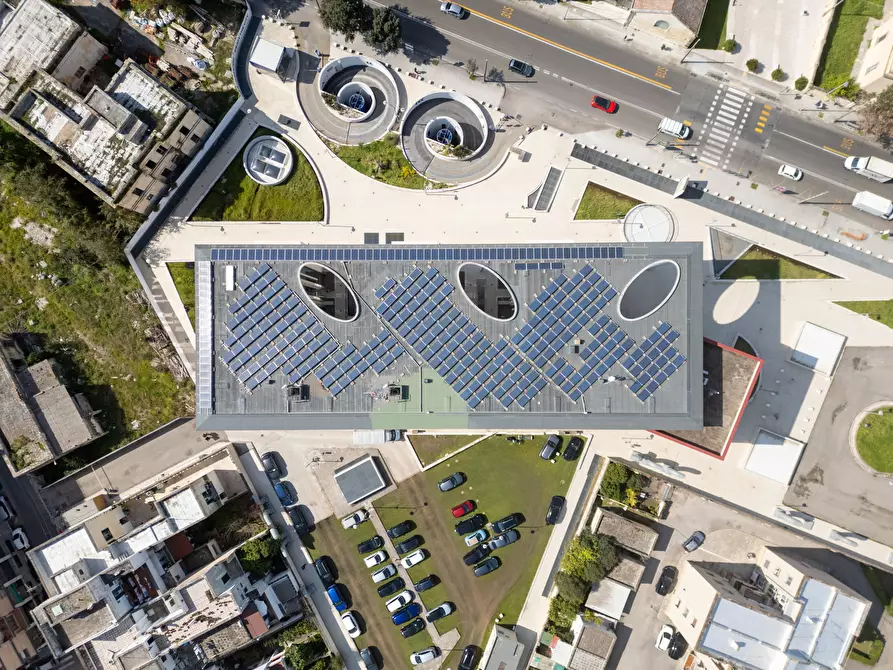 Immagine 54 di Ufficio in vendita  in Via Colonnello Archimede Costadura 2C a Lecce