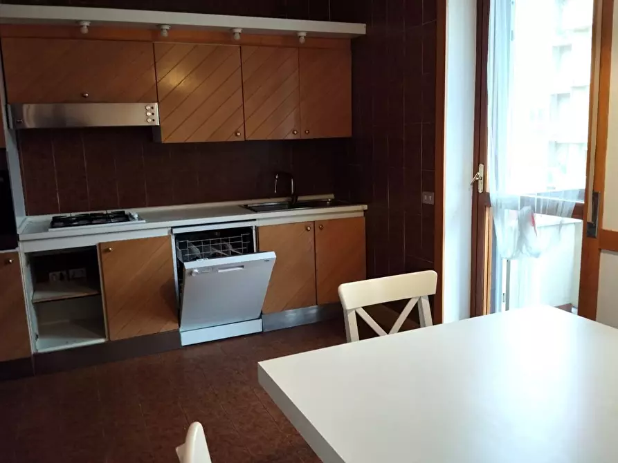 Immagine 4 di Trilocale in affitto  in Via Decembrio 25 a Milano