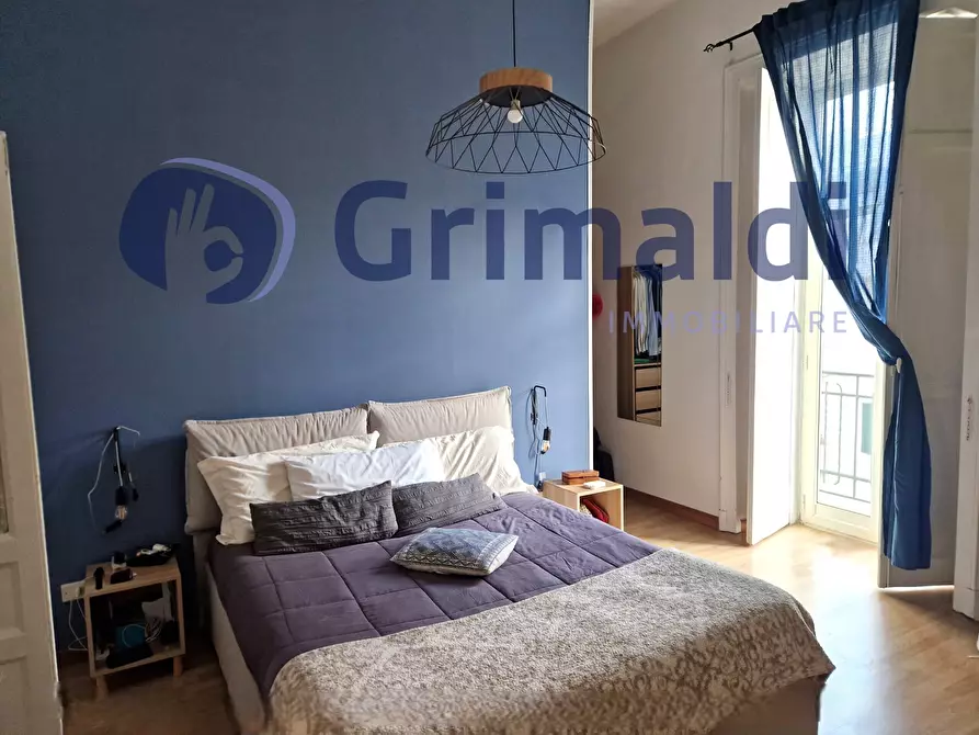 Immagine 14 di Bilocale in affitto  in Via Vincenzo Gemito 27 a Napoli