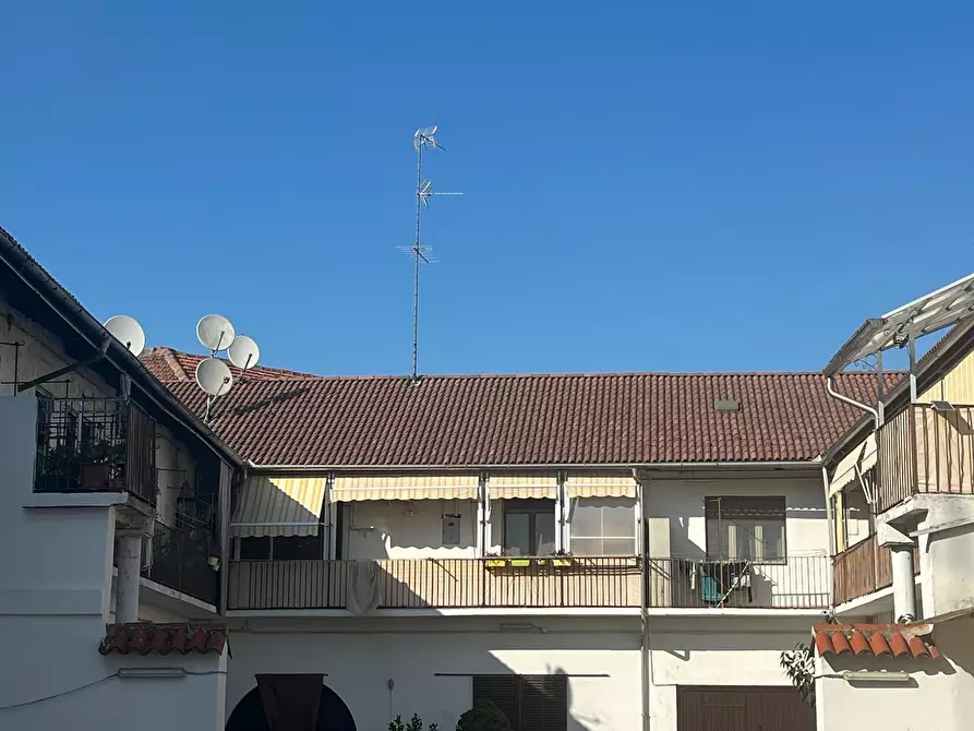 Immagine 33 di Quadrilocale in vendita  in Via Francesco Donato 7 a Vercelli