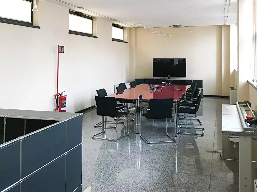 Immagine 14 di Capannone industriale in vendita  in Via Papa Pio X 66 a Mariano Comense