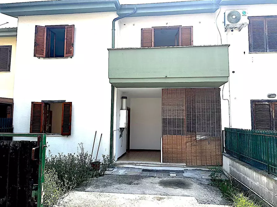 Immagine 1 di Villa in vendita  in Via Anxur 75 a Terracina