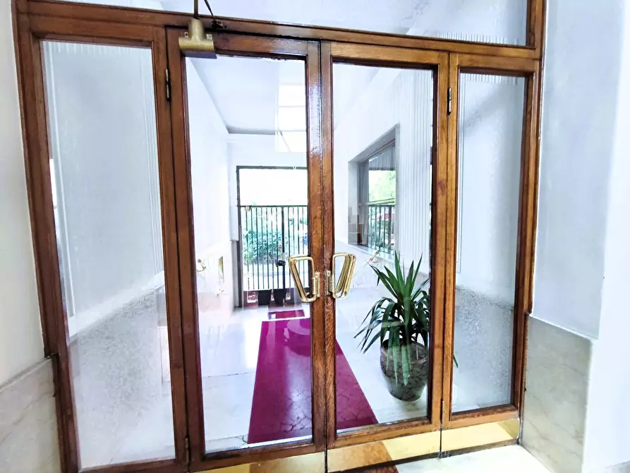 Immagine 43 di Appartamento in vendita  in Viale Misurata 23 a Milano