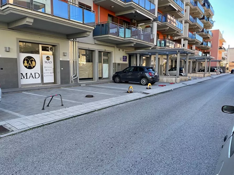 Immagine 3 di Locale commerciale in affitto  in Via Maio Mariano 83 a Milazzo