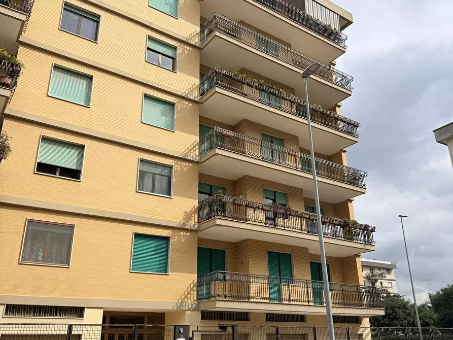 Immagine 2 di Pentalocale in vendita  in Via Michele Saponaro 2 a Lecce