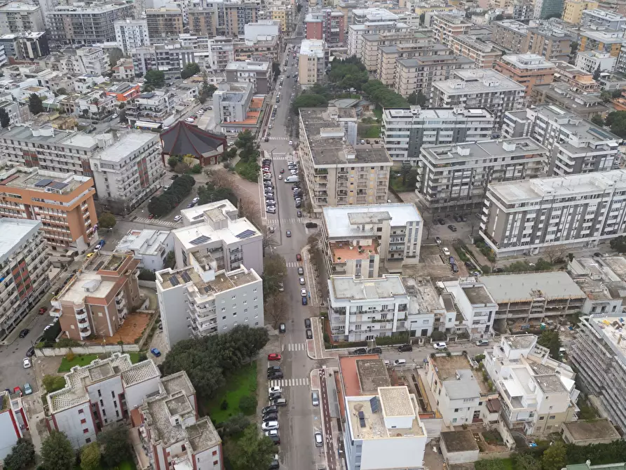 Immagine 46 di Quadrilocale in vendita  in Via Benedetto Croce 5656 a Lecce